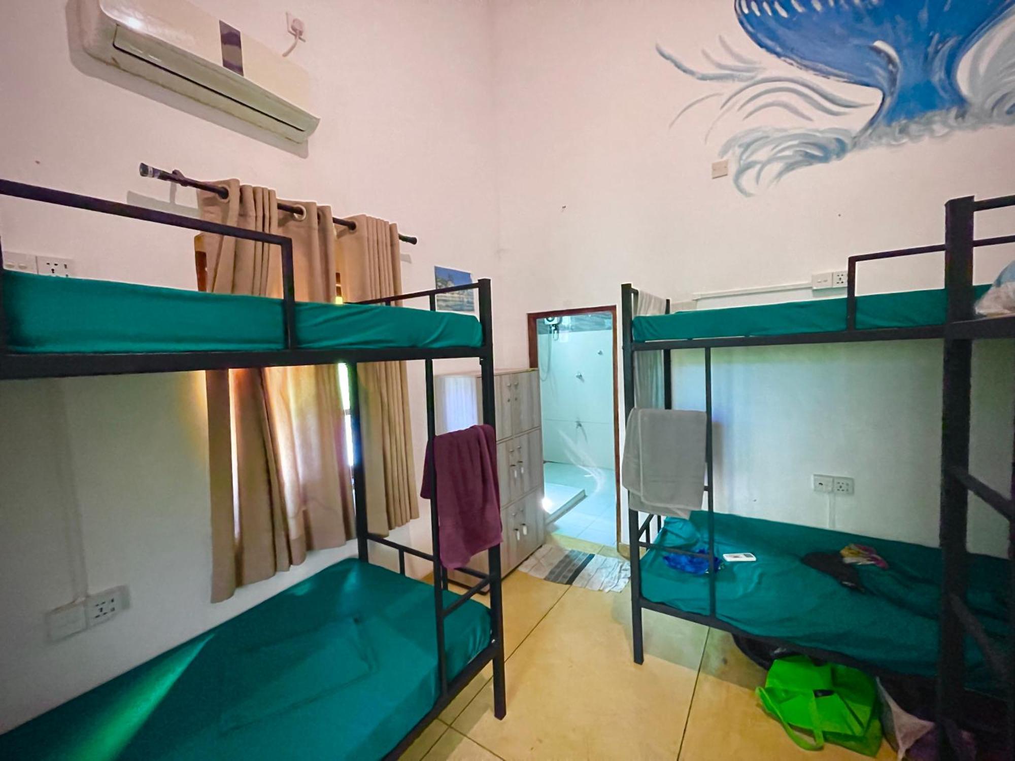 Rockstel Towers Backpacker Hostel Unawatuna Dış mekan fotoğraf